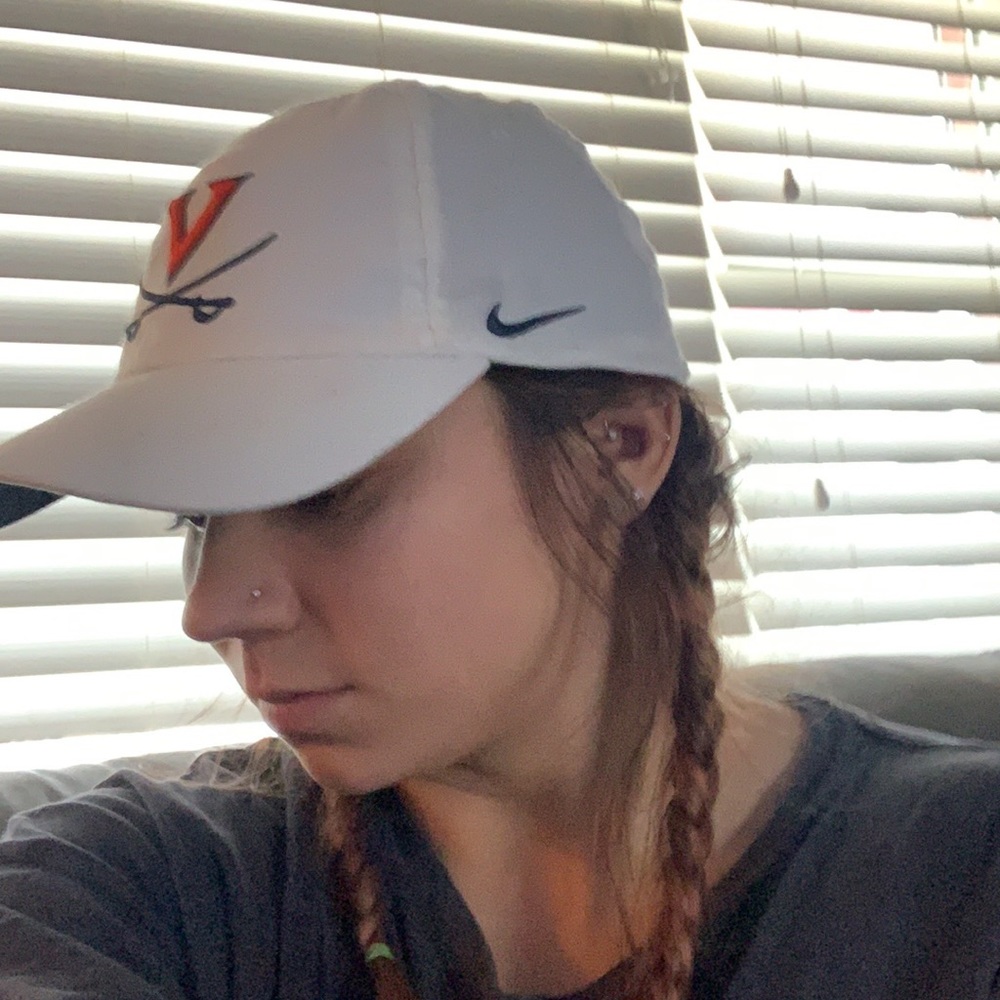 Excellent condition White Nike University of Virginia (UVA) hat